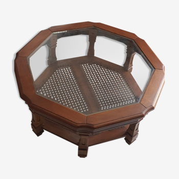 Octagonal table in solid wood