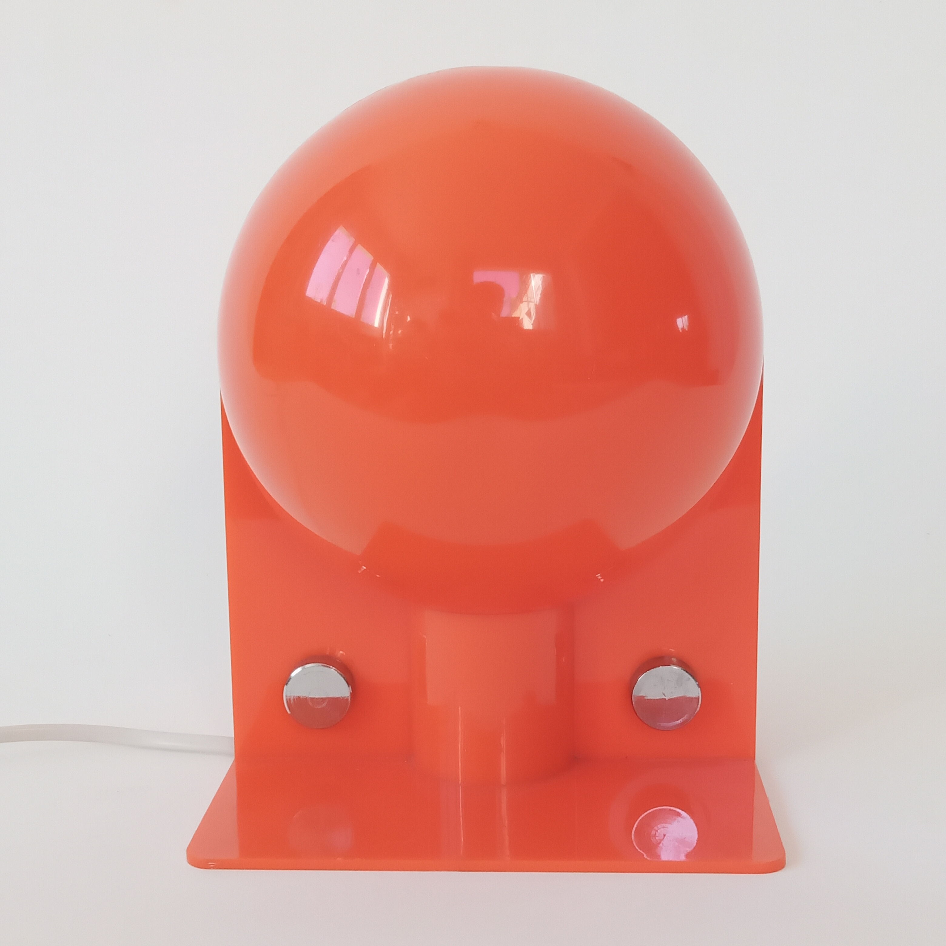 Lampe Harvey Guzzini par Brazzoni  et Lampa