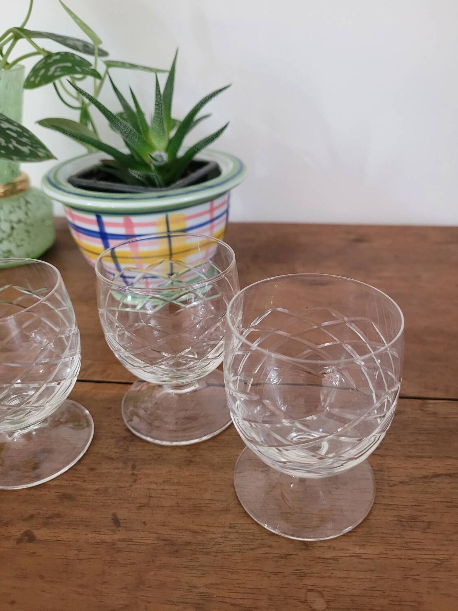 Lot de 3 verres à digestif en cristal taillé