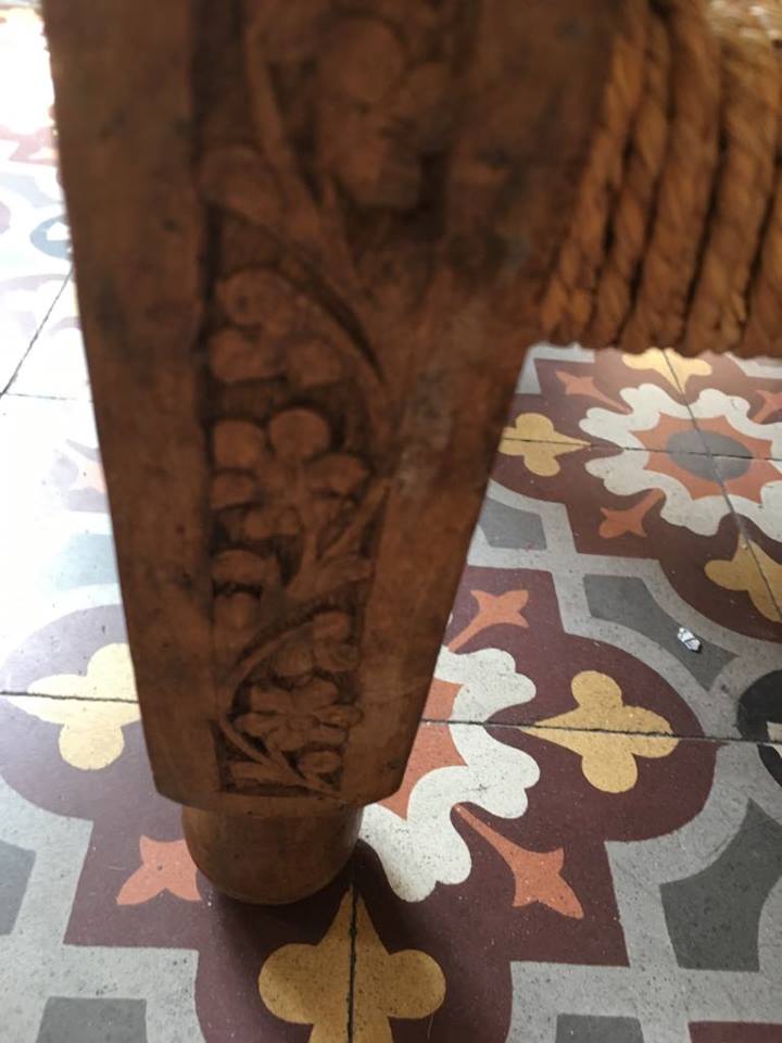 Stool in wood and rope ethnic style