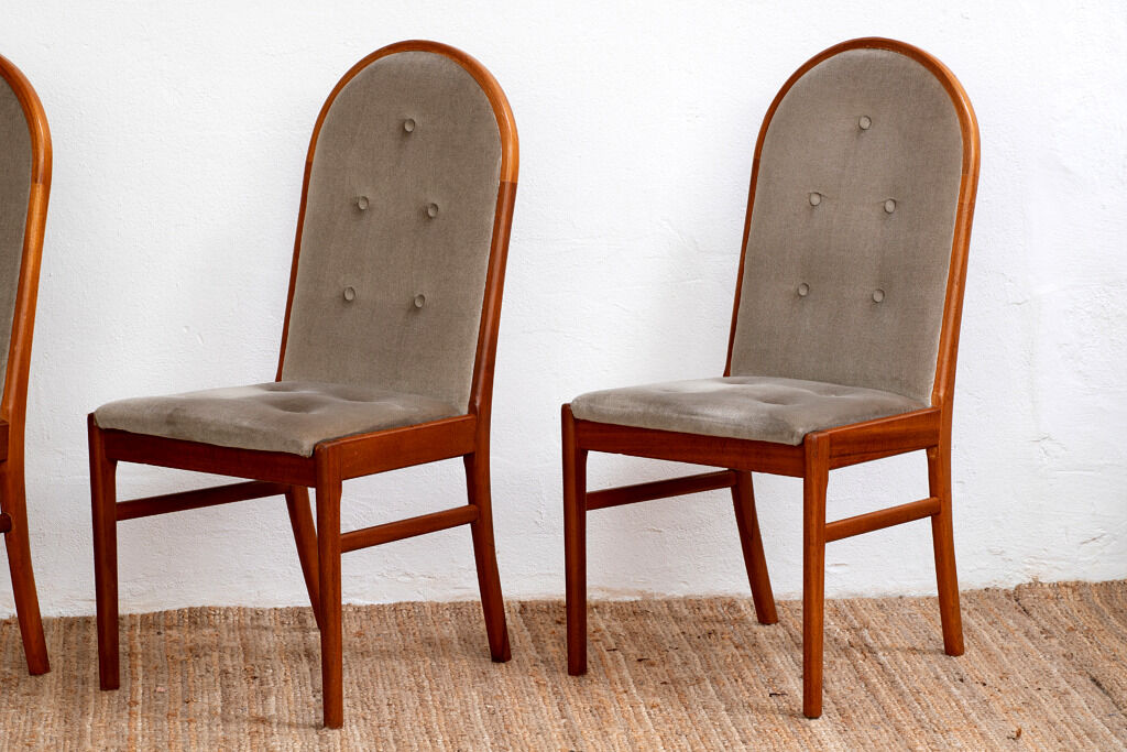 Scandinavian chair series 47 cm