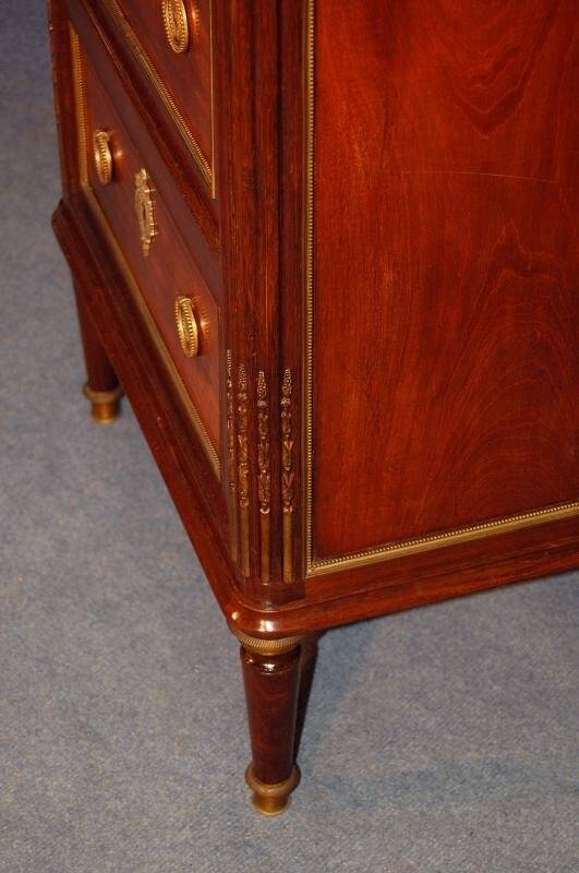 18th century small secretary of lady louis xvi in mahogany
