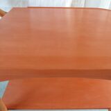 Skated rolling table