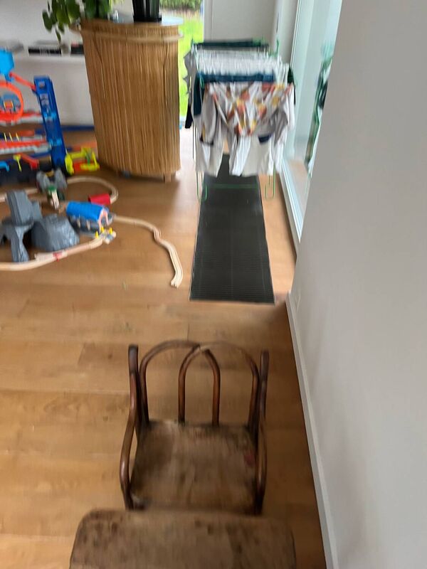 Pupitre d’écolier ancien estampillé Michael Thonet – début XXe siècle