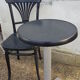 Table bistrot et sa chaise