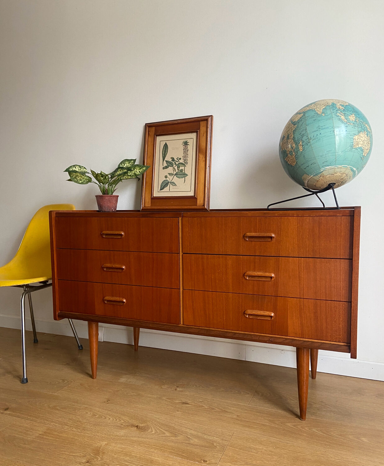 Vintage hairdresser 60s