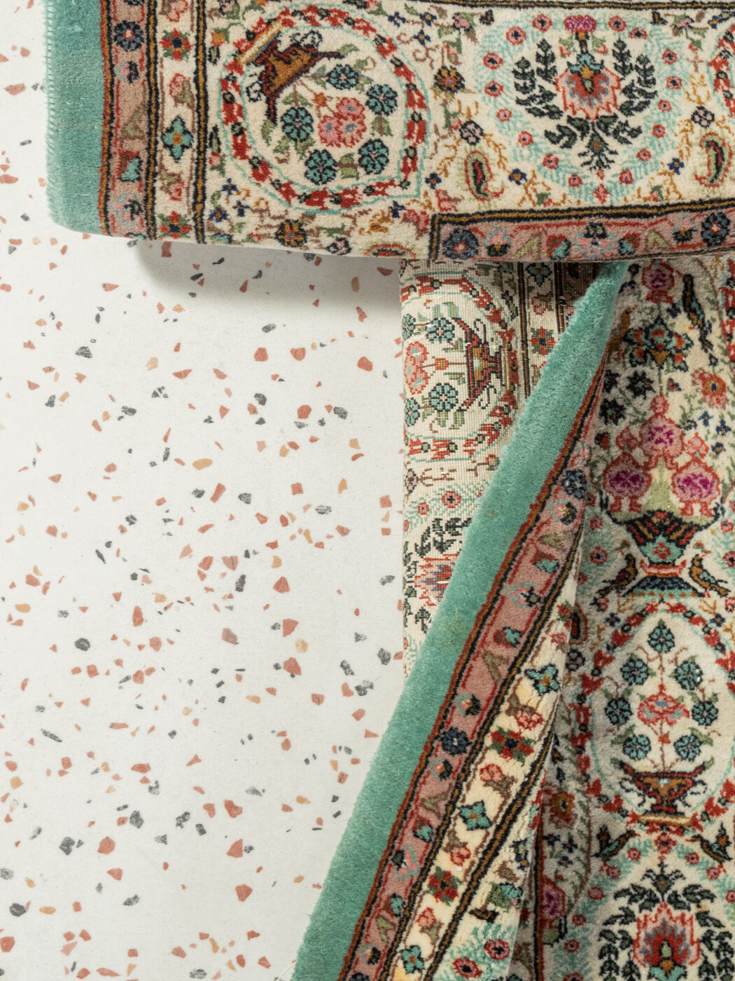 Vintage rug, 258 x 305 cm