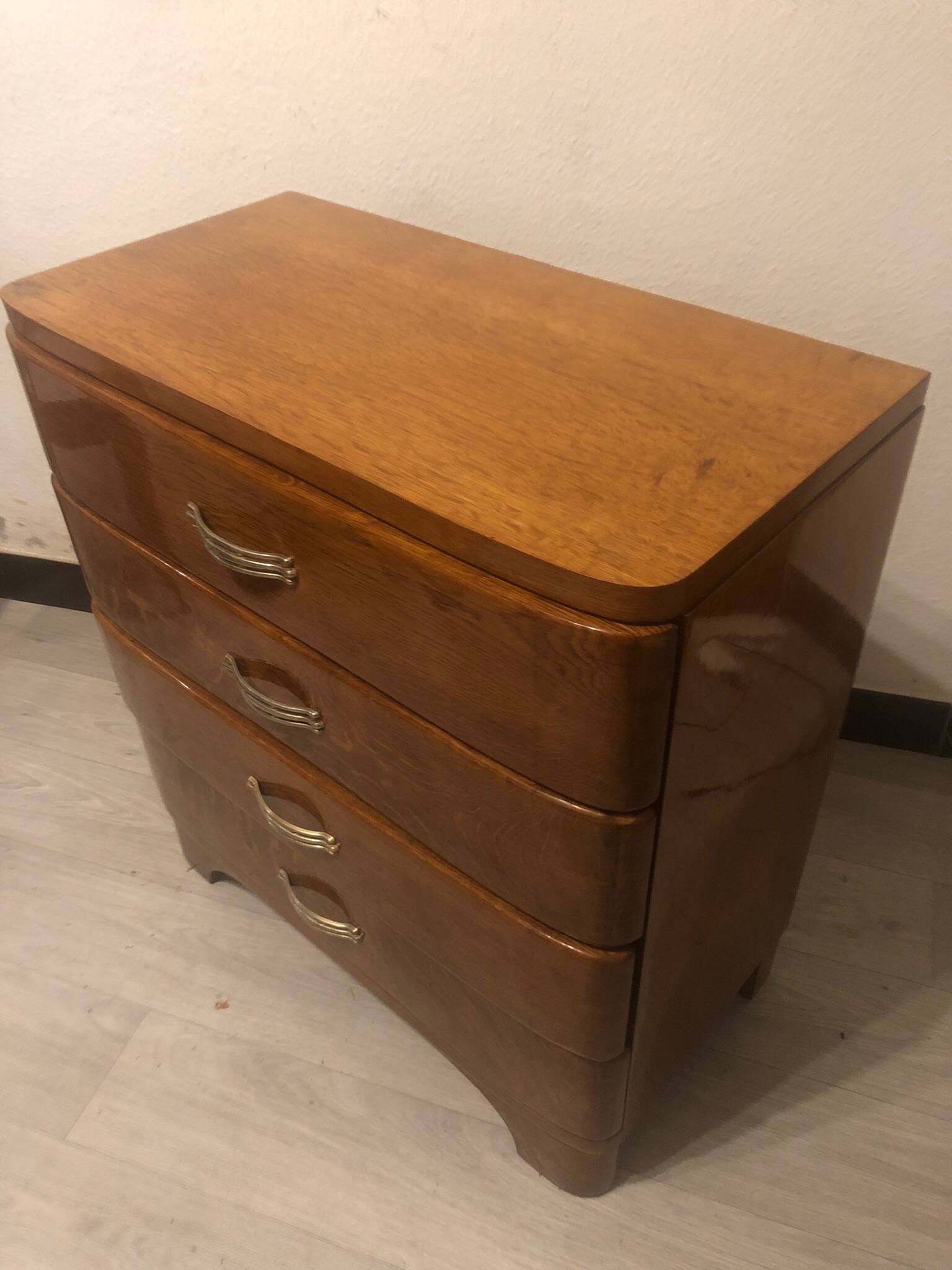 Art Deco chest of drawers