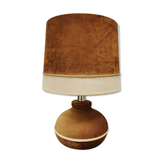 Lampe en cuir daim