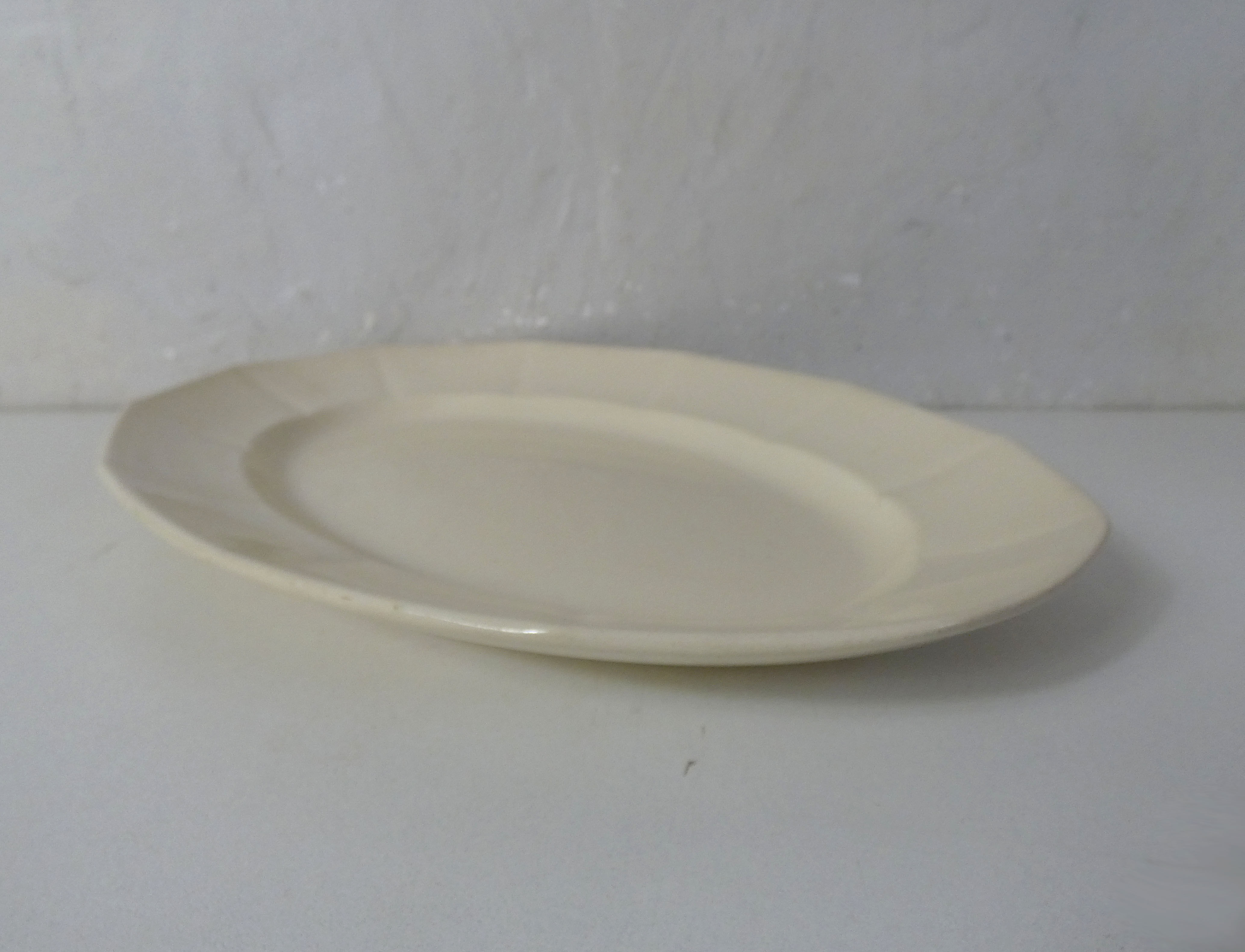 Digoin Sarreguemines flat oval creamy white