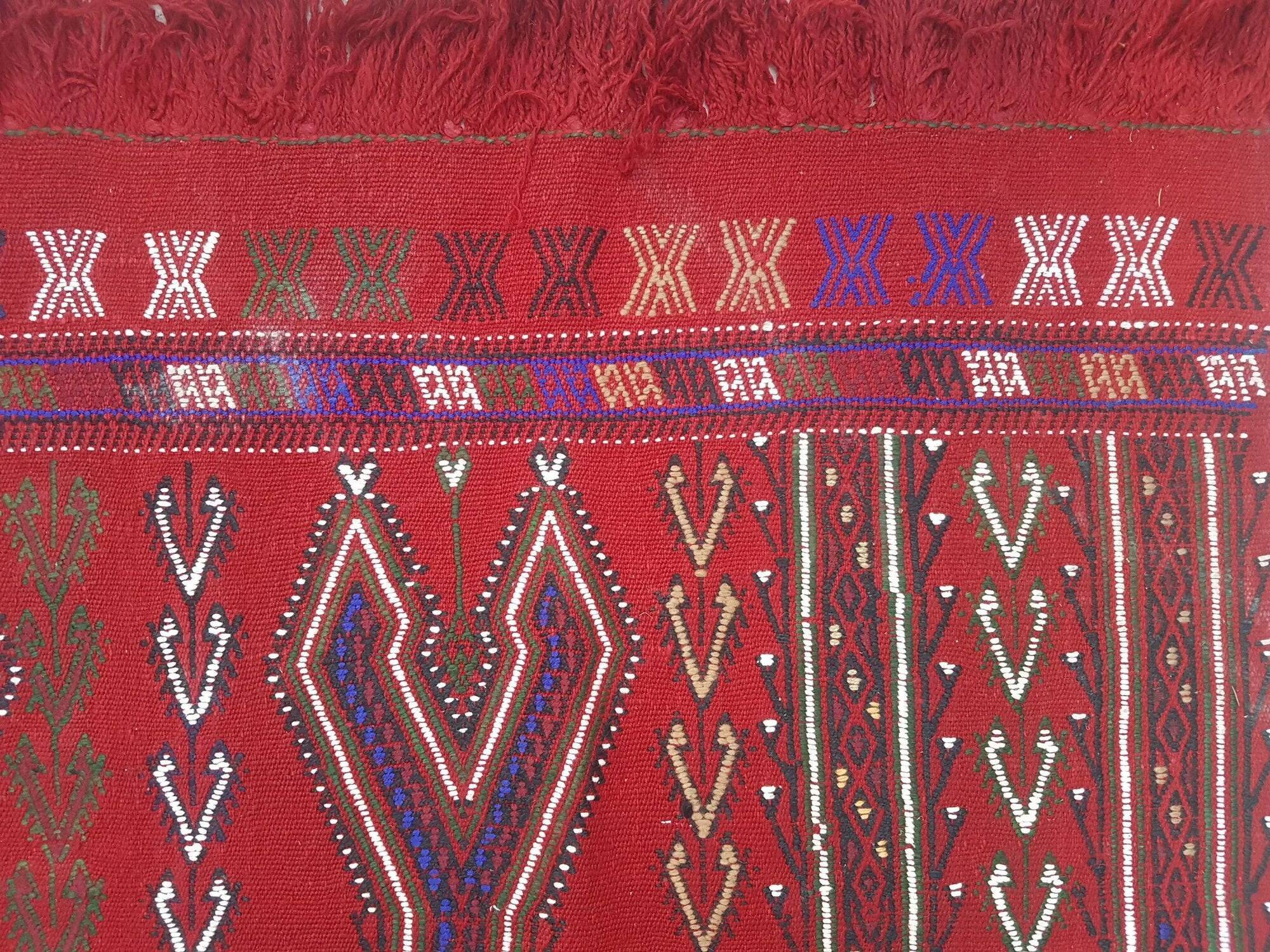 Vintage Turkish kilim handwoven 172x248 cm