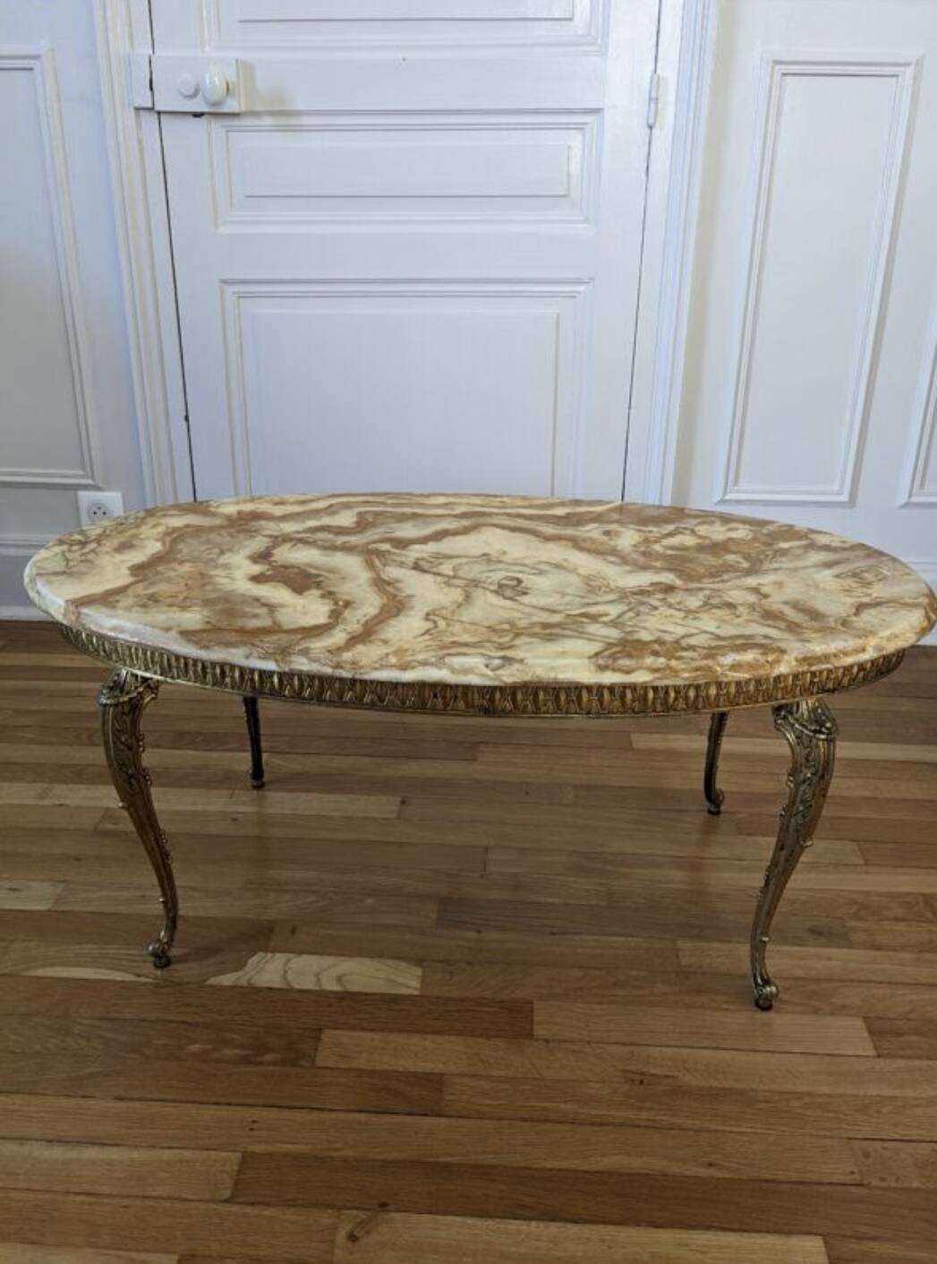 Table basse Louis XV en marbre