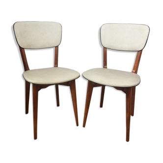 Lot of 2 vintage chairs