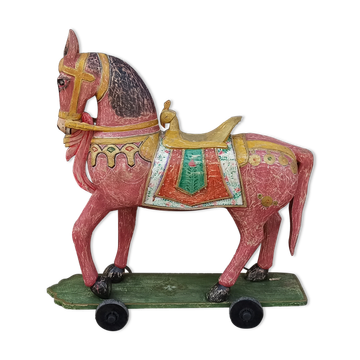 Cheval en bois