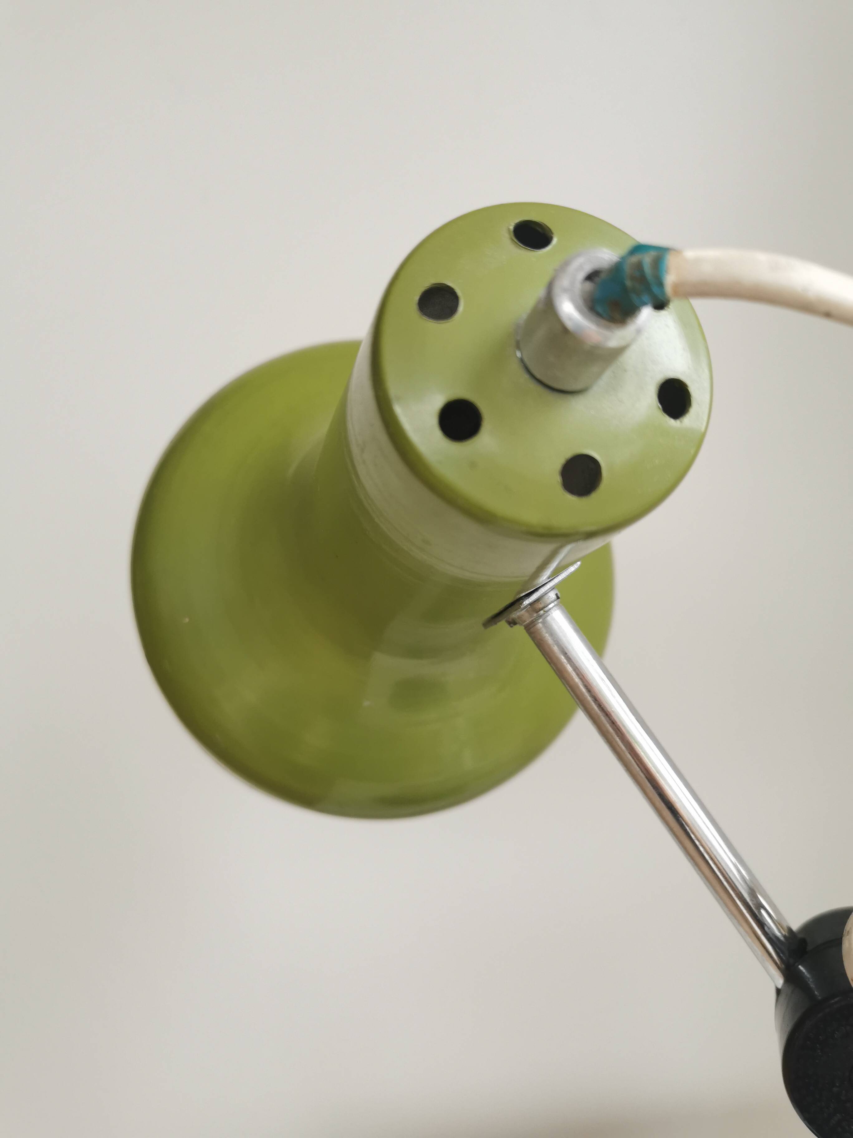 Vintage Olive Green Table Lamp, Adjustable Retro Desk Light