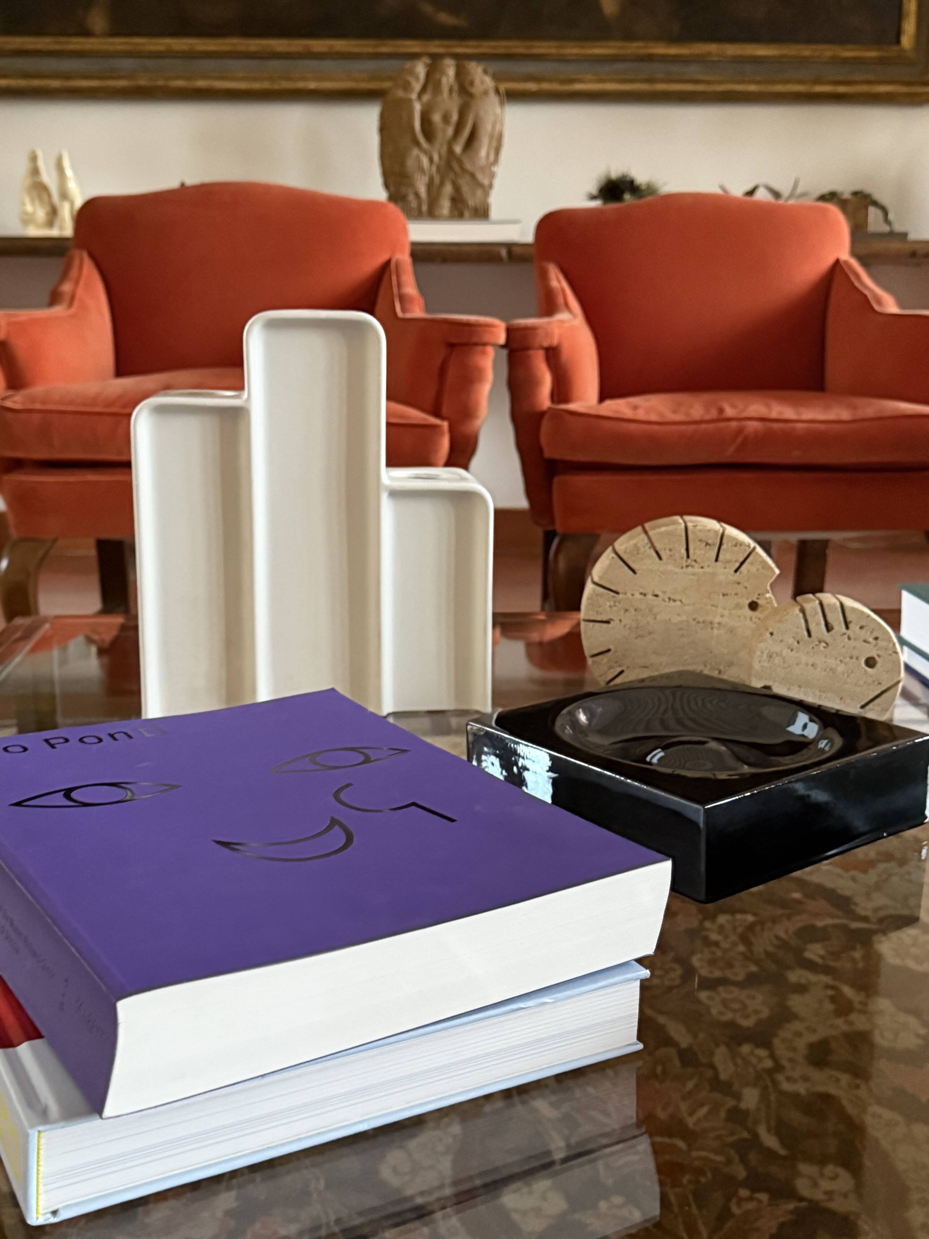 Makio Hasuike, space age ceramic vase, Arnolfo di Cambio, Italy 1975