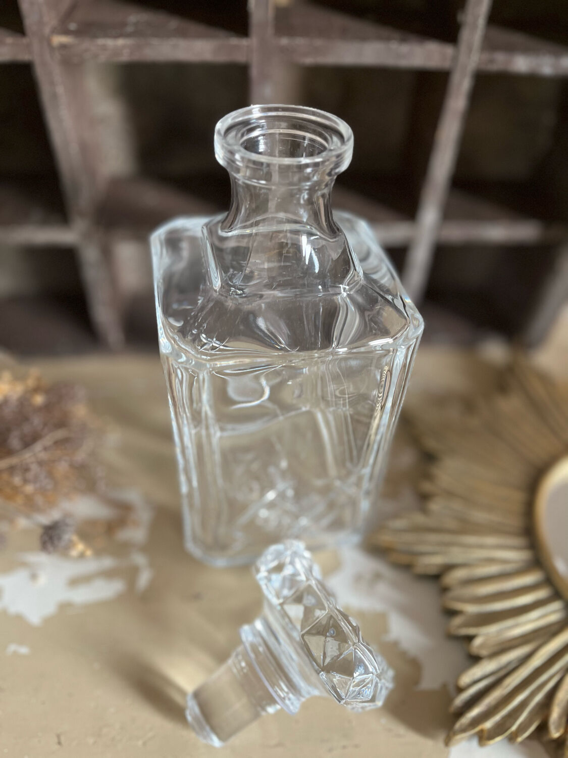 Crystal whisky decanter