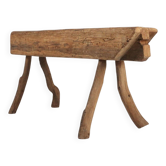 Banc rustique en tronc d'arbre, France, années 1850