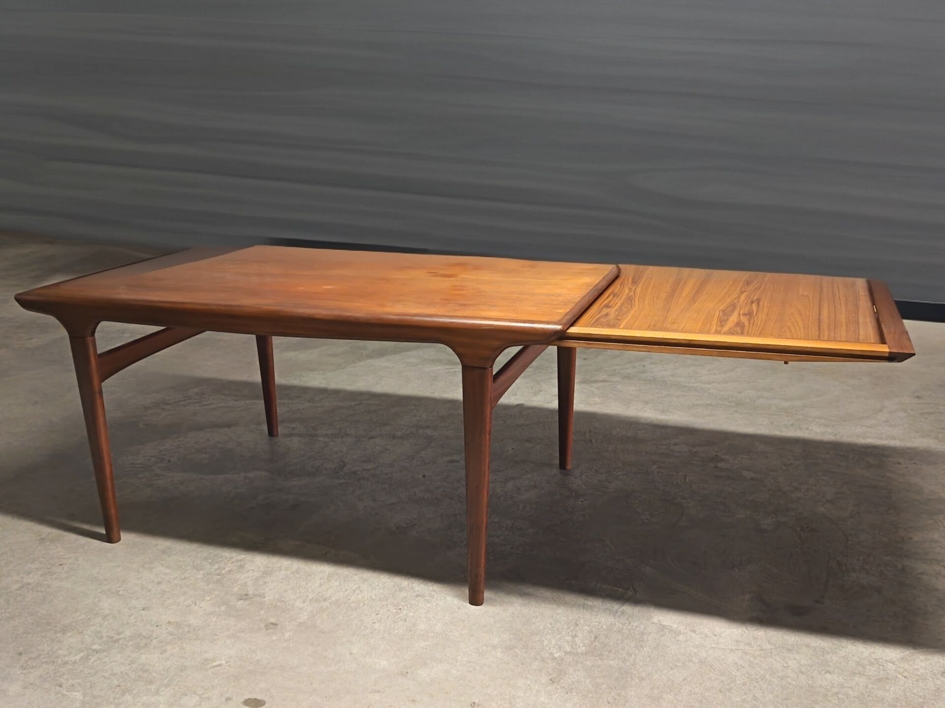 Scandinavian teak dining set – Johannes Andersen / Uldum