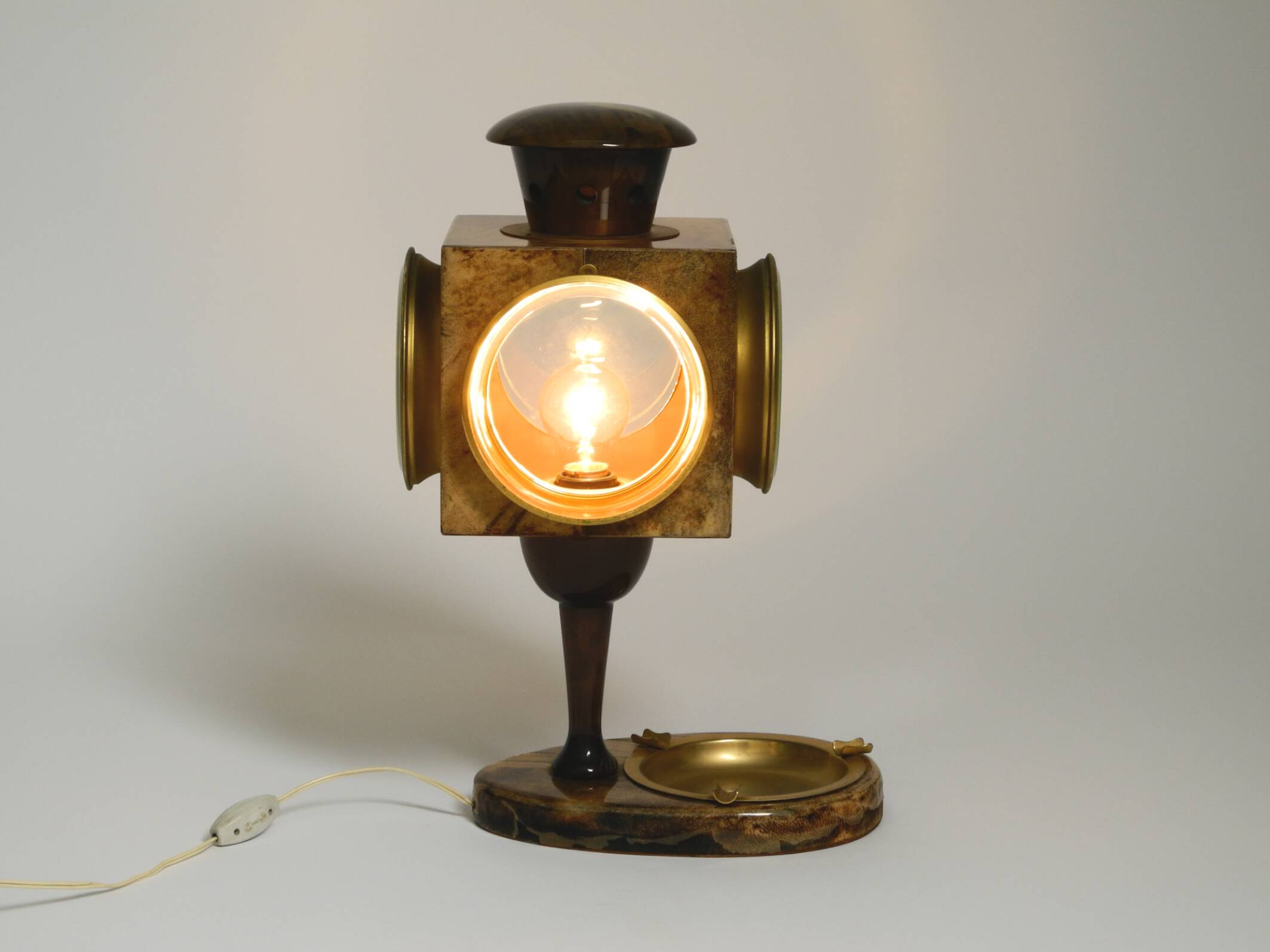 Mid Century italian table lamp with ashtray like a lantern by Aldo Tura
