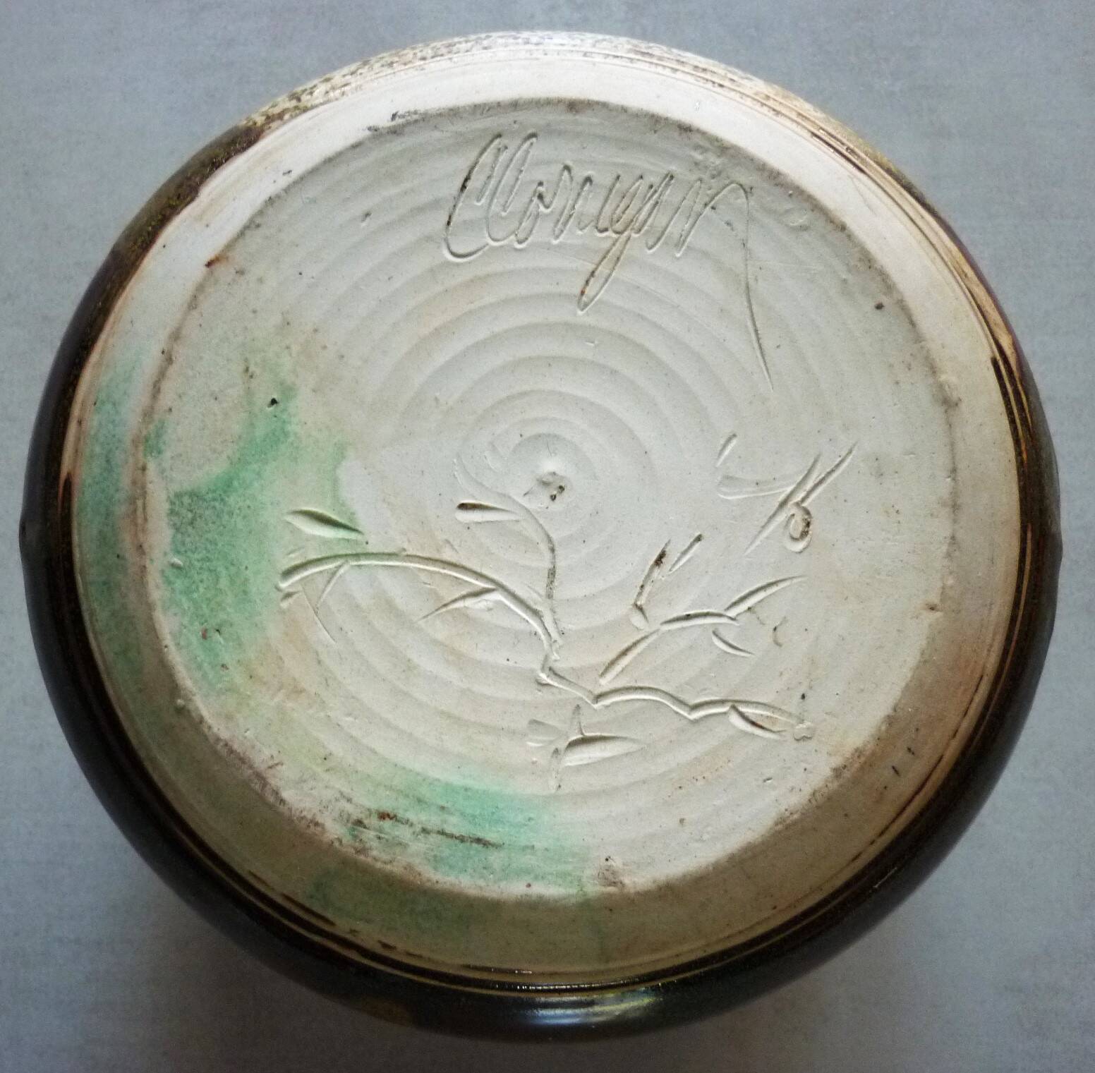 Vegetable dish, covered pot, glazed ceramic art, 1970s, signature to be identified