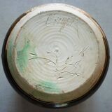 Légumier, pot couvert céramique émaillée d'art, années 70, signature à identifier
