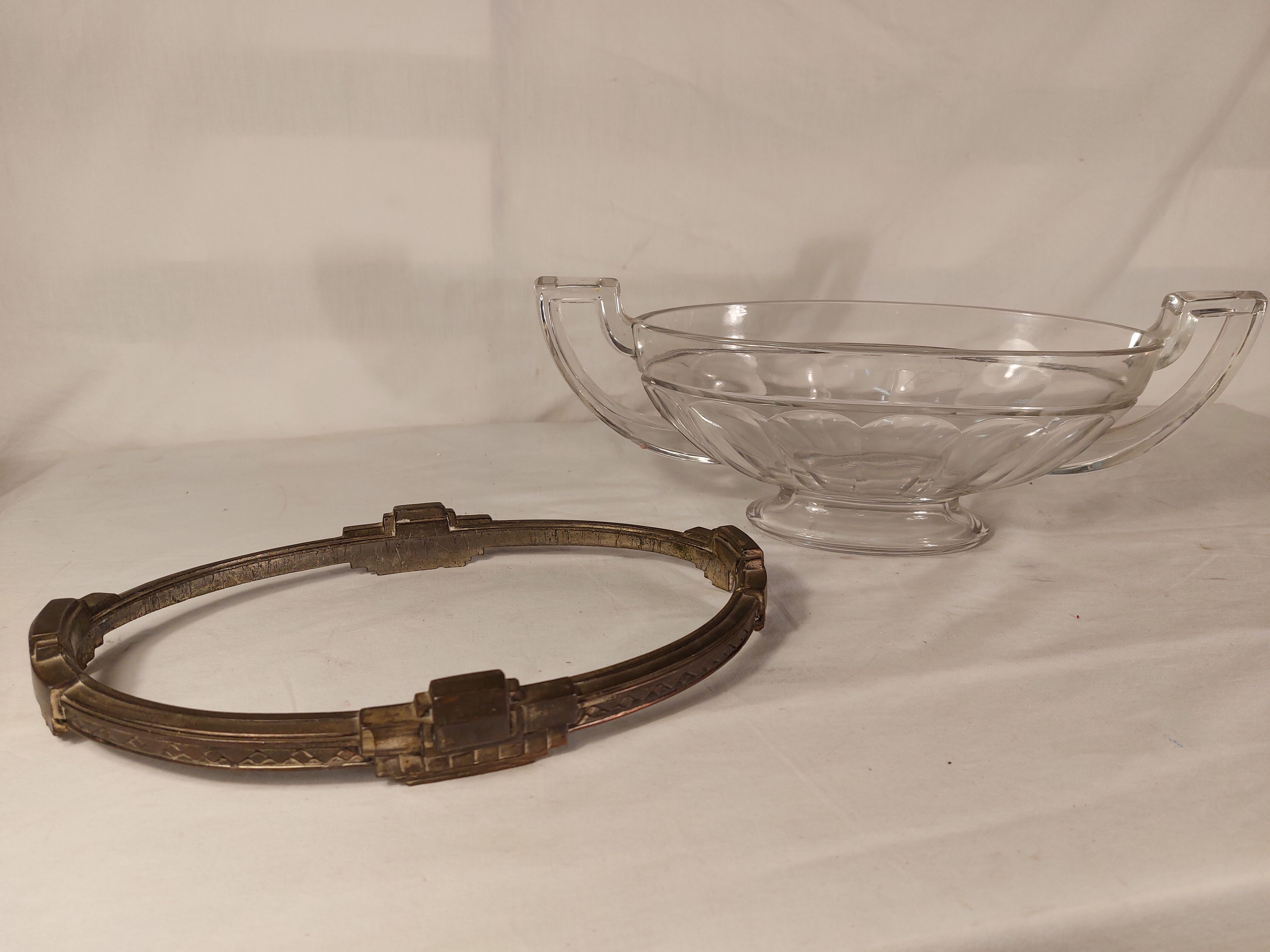 Oval cup with Art Deco handles "Noémie" - Cristal Val St Lambert Belgium