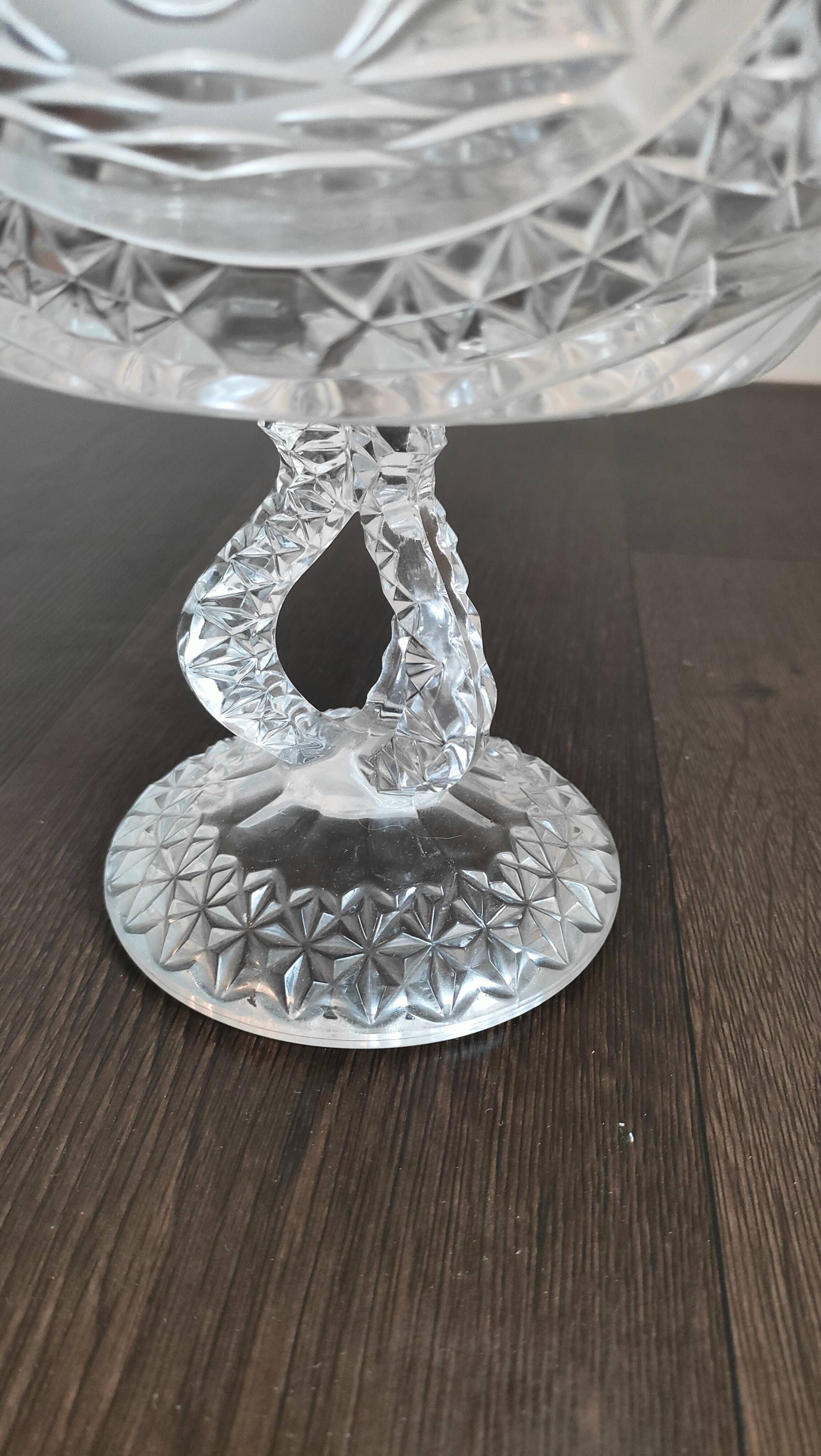 Large cut crystal bowl on a stand, swans – H 23 x Ø 20 cm – vintage