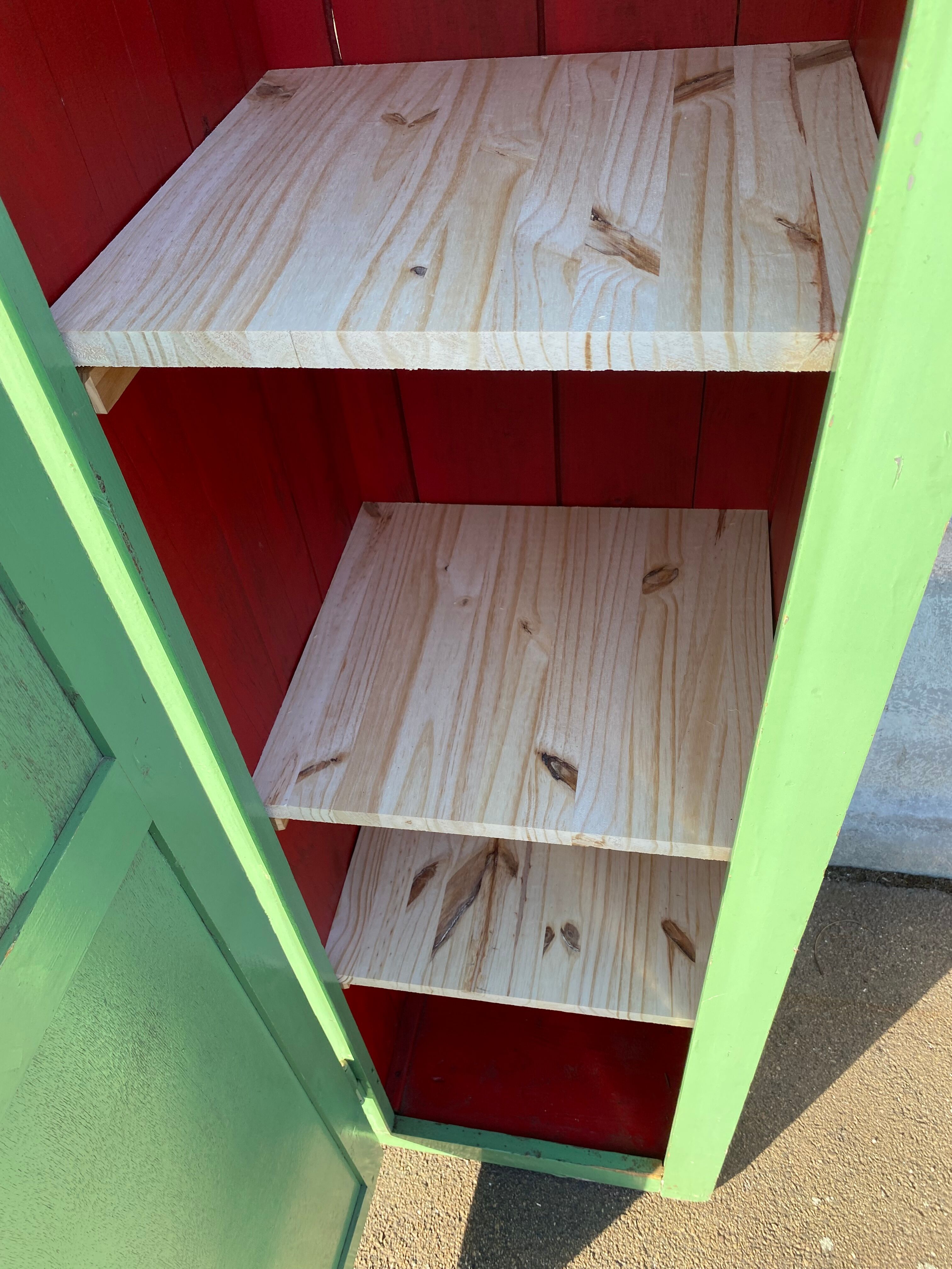 Vestiaire d’usine bois 3 portes