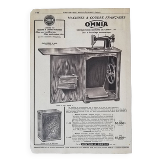 Affiche machine à coudre Omnia 1953 modèle meuble fermé