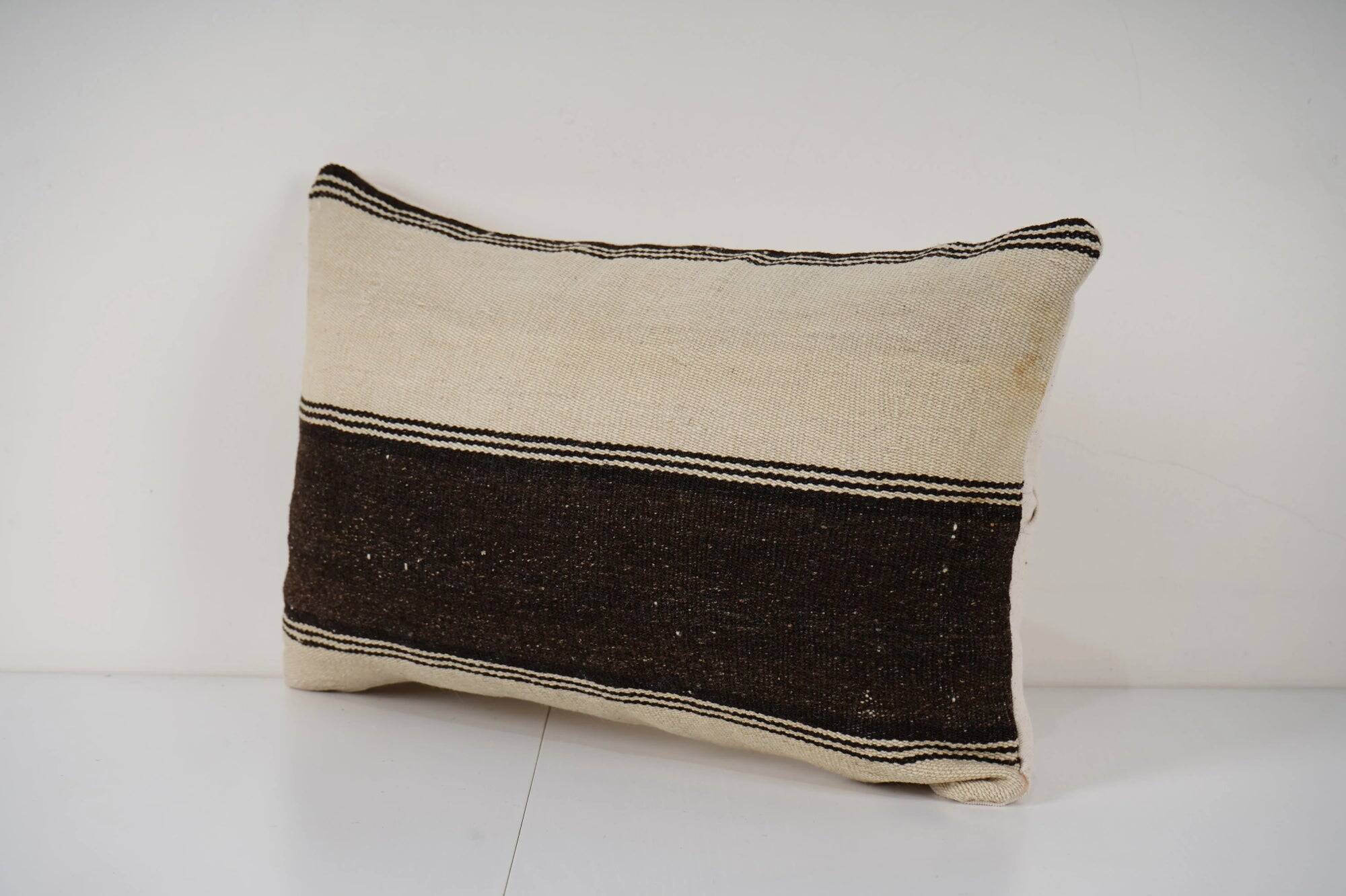 Vintage kilim cushion cover 30x51 cm