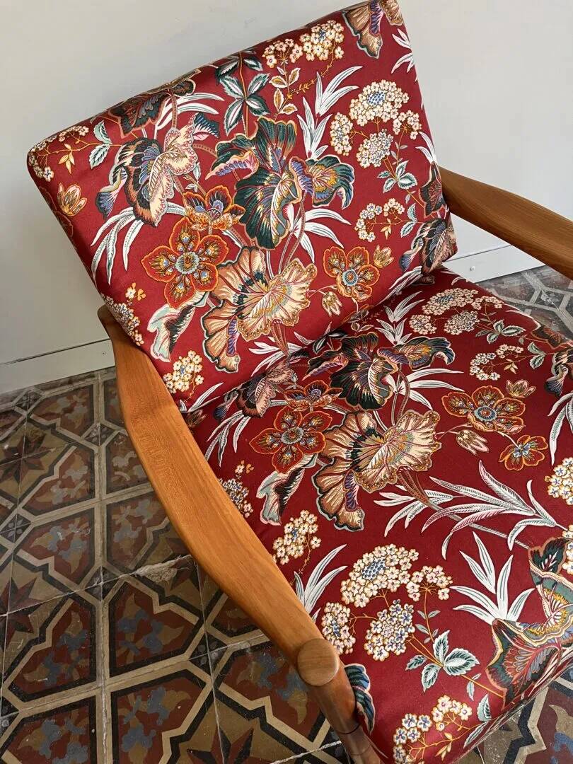 Mid-century floral sitting area