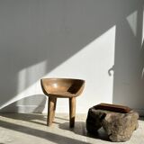 Quadripod chair with round seat and small back in natural monoxyl mango wood