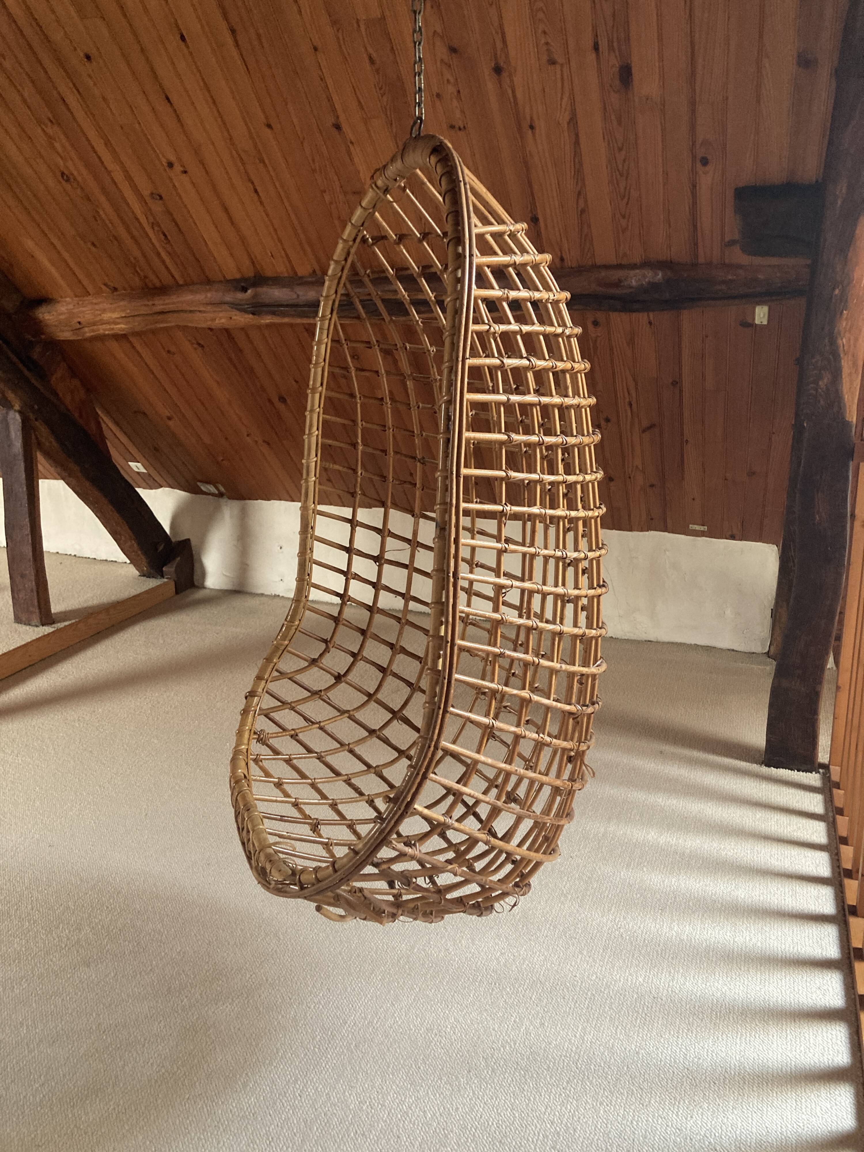 Fauteuil suspendu - 1970 - A rénover