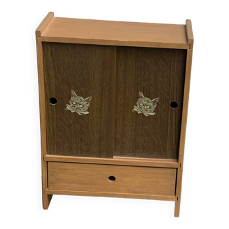 Grande Armoire pour ranger les vêtements et les accessoires des poupées, 2 portes coulissantes