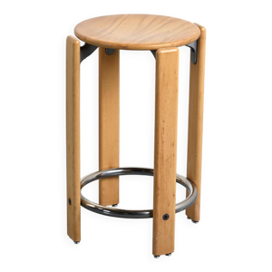 tabouret haut par Bruno