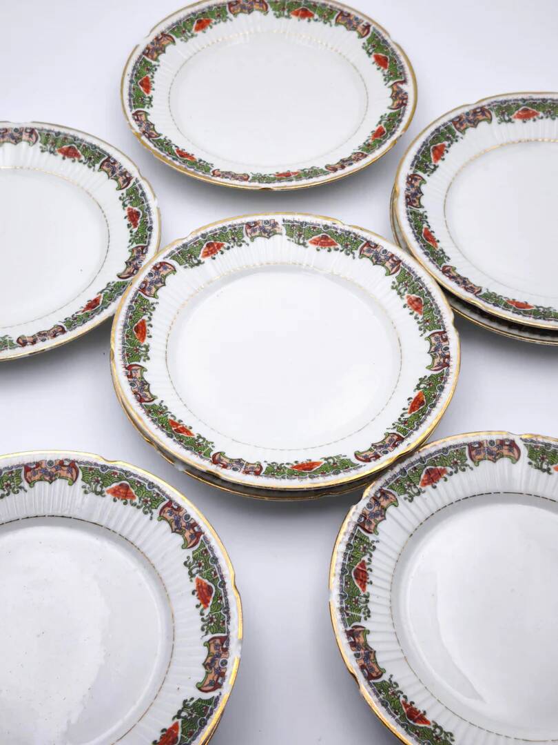 Lot de 10 assiettes à dessert – décor festif & guirlandes fleuries