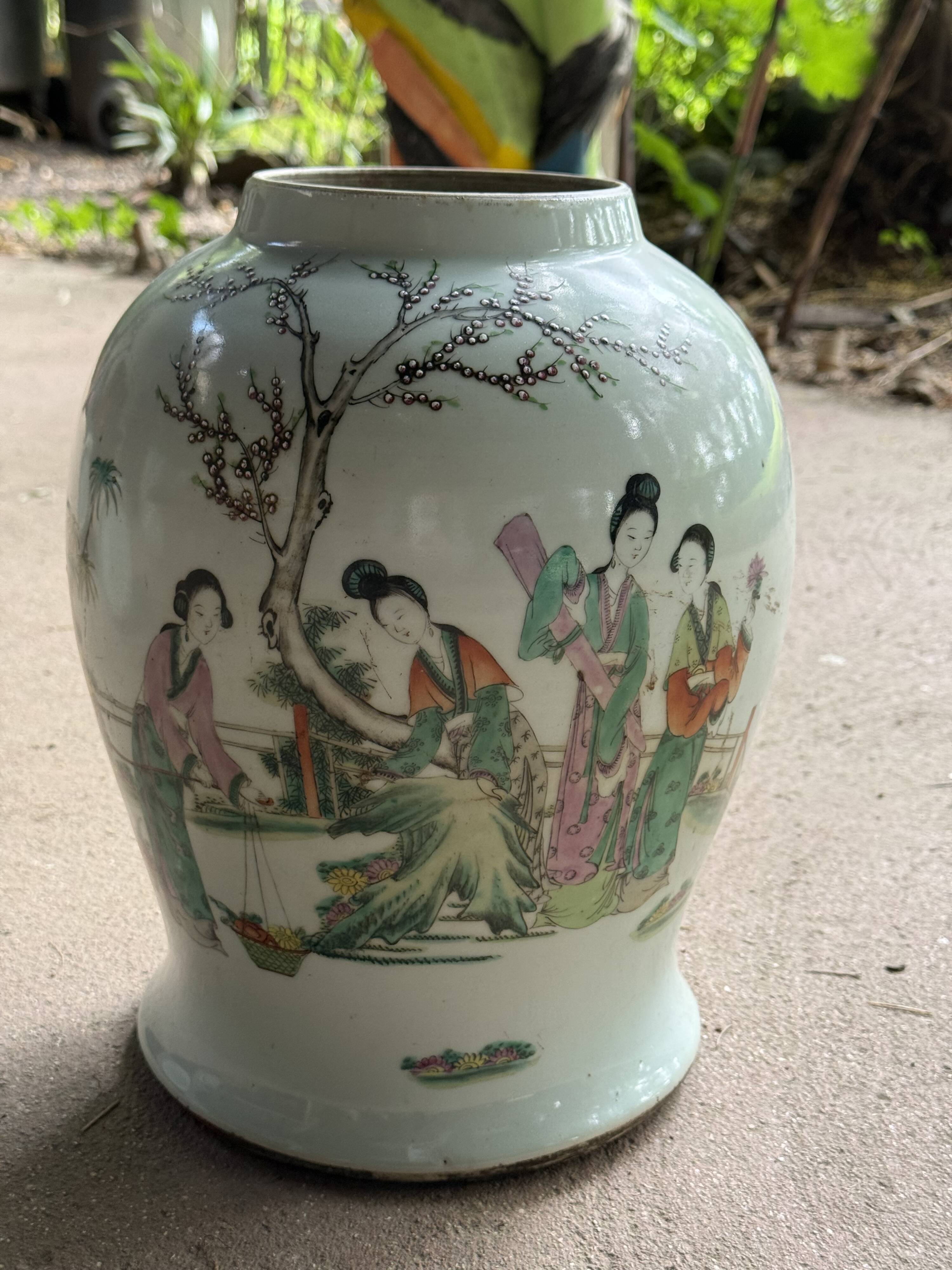 Large baluster vase