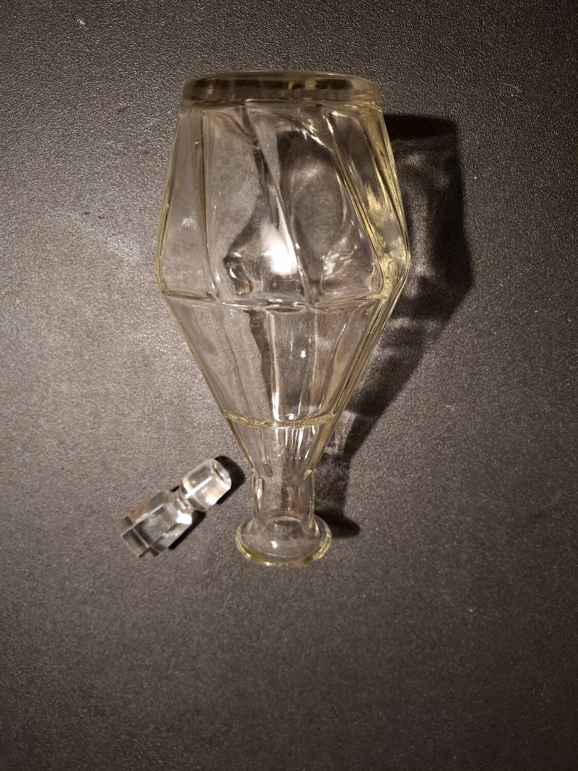 Bistro carafe for red wine