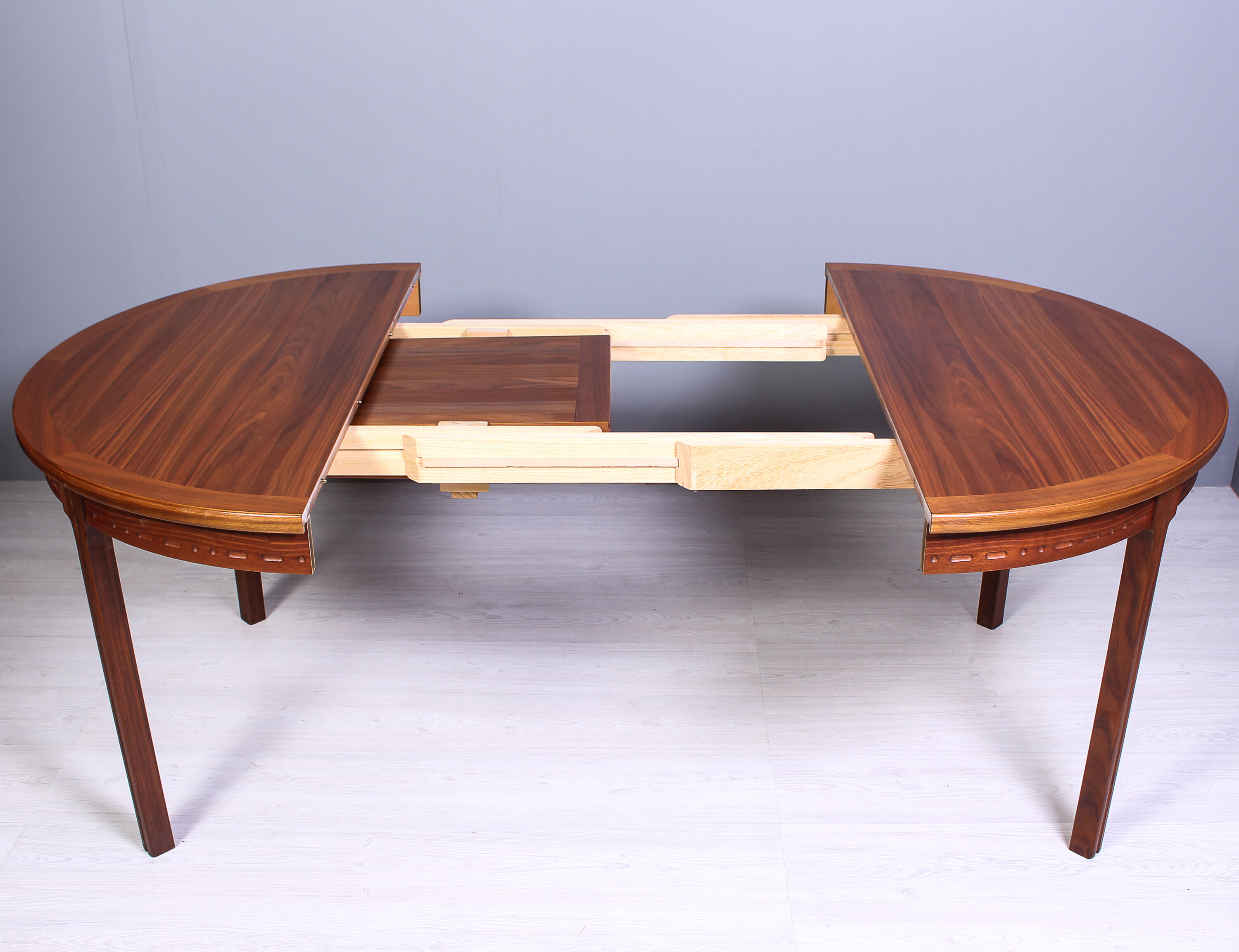 Round walnut dining table by Troeds, Sweden, 1960