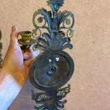 Paire d'appliques en bronze doré, 2 feux, de style Restauration.