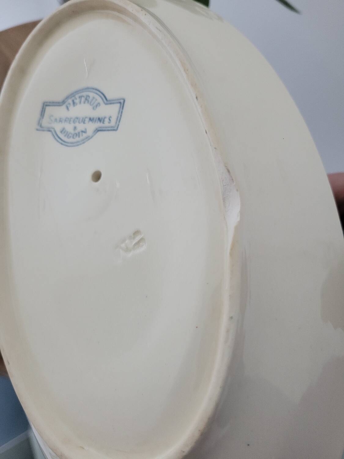 Sauce boat Pétrus Sarreguemines and Digoin