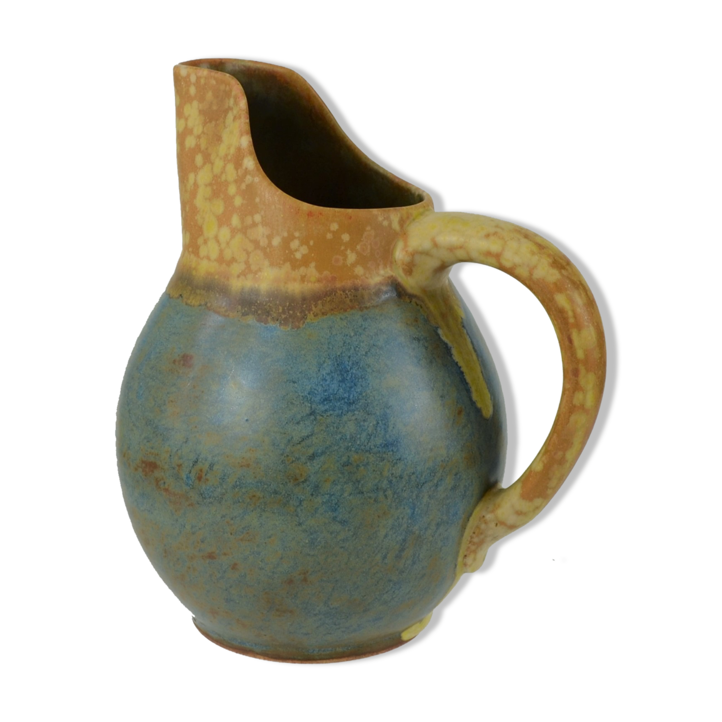 Two-tone pitcher in sandstone by Louis Lourioux