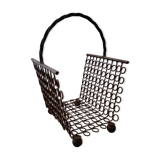 Porte revue en fer forgé