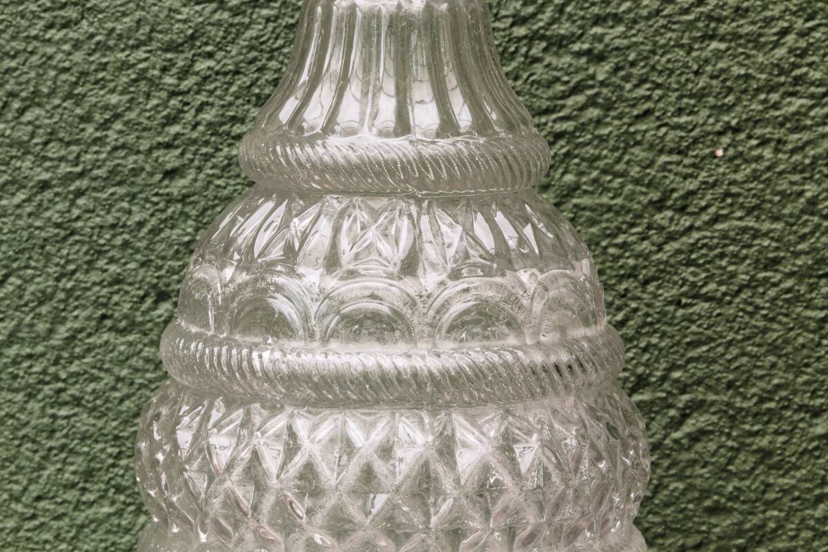 Blown glass carafe, 19th century