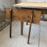 Old farm table with 225 cm extension cords