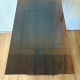 Vintage side table in varnished wood, with casters and gold threads