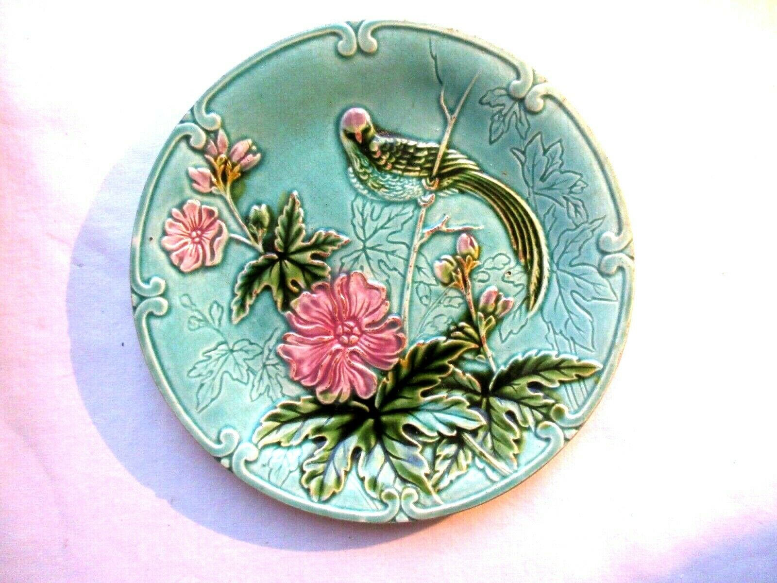 Salins art deco white dabbling plate pink parakeet and lavaters