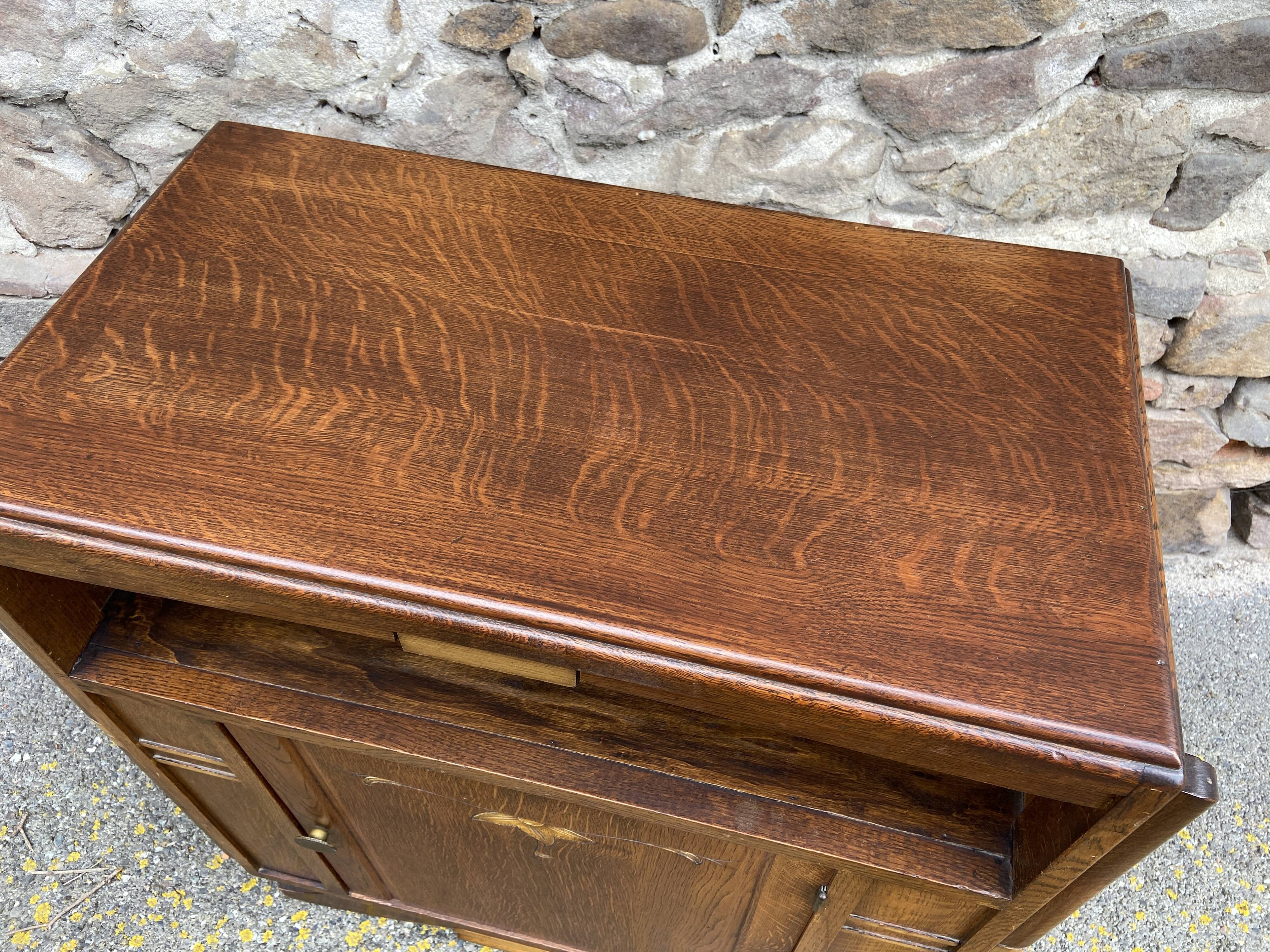 small Art Deco Parisian mid-century vintage 1950 oak sideboard with backsplash