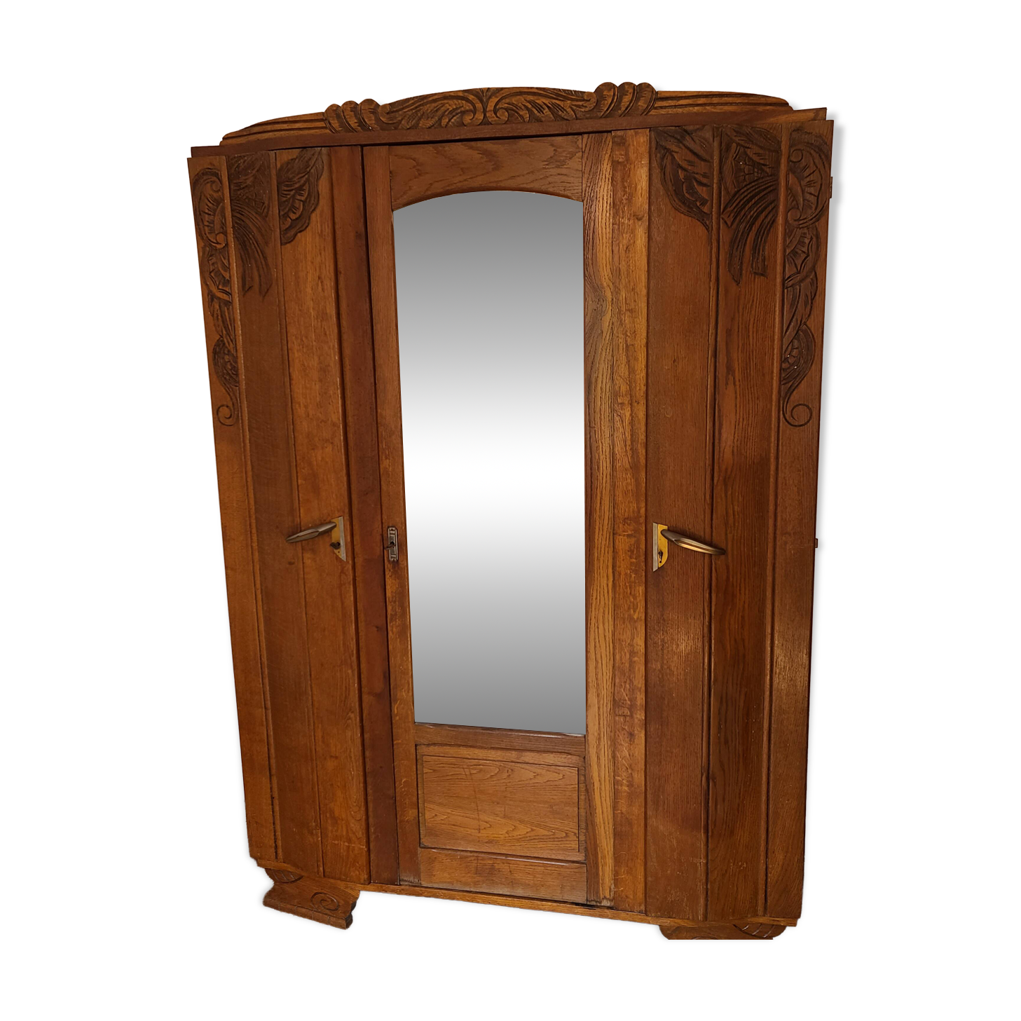 vintage wardrobe from the 1950s